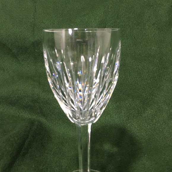 Waterford Crystal Carina Wine Glass 7 1/8" Signed Vintage Made in Ireland - Picture 2 of 5